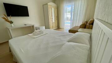 Четырехместный номер в Гостинице Вилла La Rose de Provence